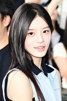 '여름이었다'…아일릿 민주, 순정만화 여주인공 미모