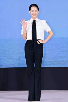 '163cm·45kg' 조여정, 45세에도 완벽한 동안 비주얼