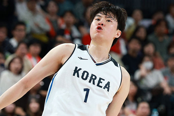 대한민국, 12년 만에 남자농구 결승 진출! 이란 77-51 대파…중국-일본 승자와 결승전