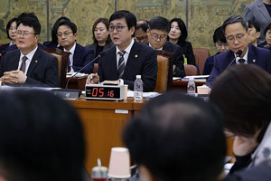 韓 축구·야구 날벼락! 병역 특례 사실상 사라진다…올림픽 동메달은 유지, AG 금메달은 제외→개정안 벌써 발의됐다