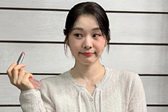 '고우림♥' 김연아, 임신설 두 번 부인 후…배 가리고 꽃단장