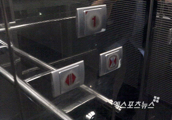 엘리베이터 닫힘 버튼 비밀…