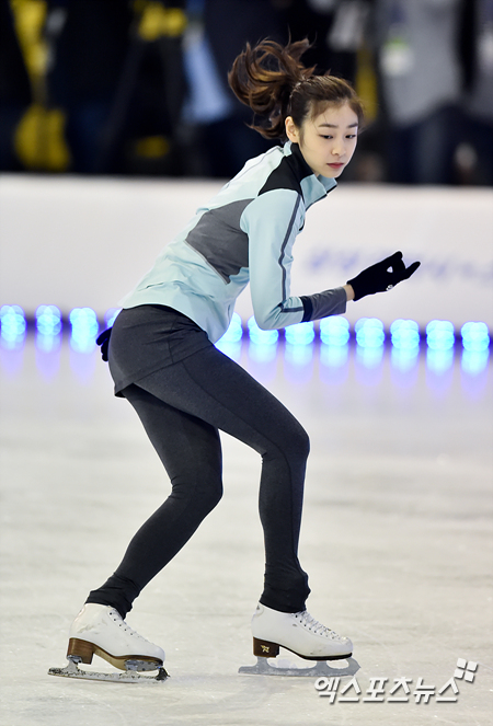 김연아가 '삼성 갤럭시★스마트에어컨 올댓스케이트 2014' 공개리허설에서 연습을 하고 있다 ⓒ 엑스포츠뉴스 권혁재 기자