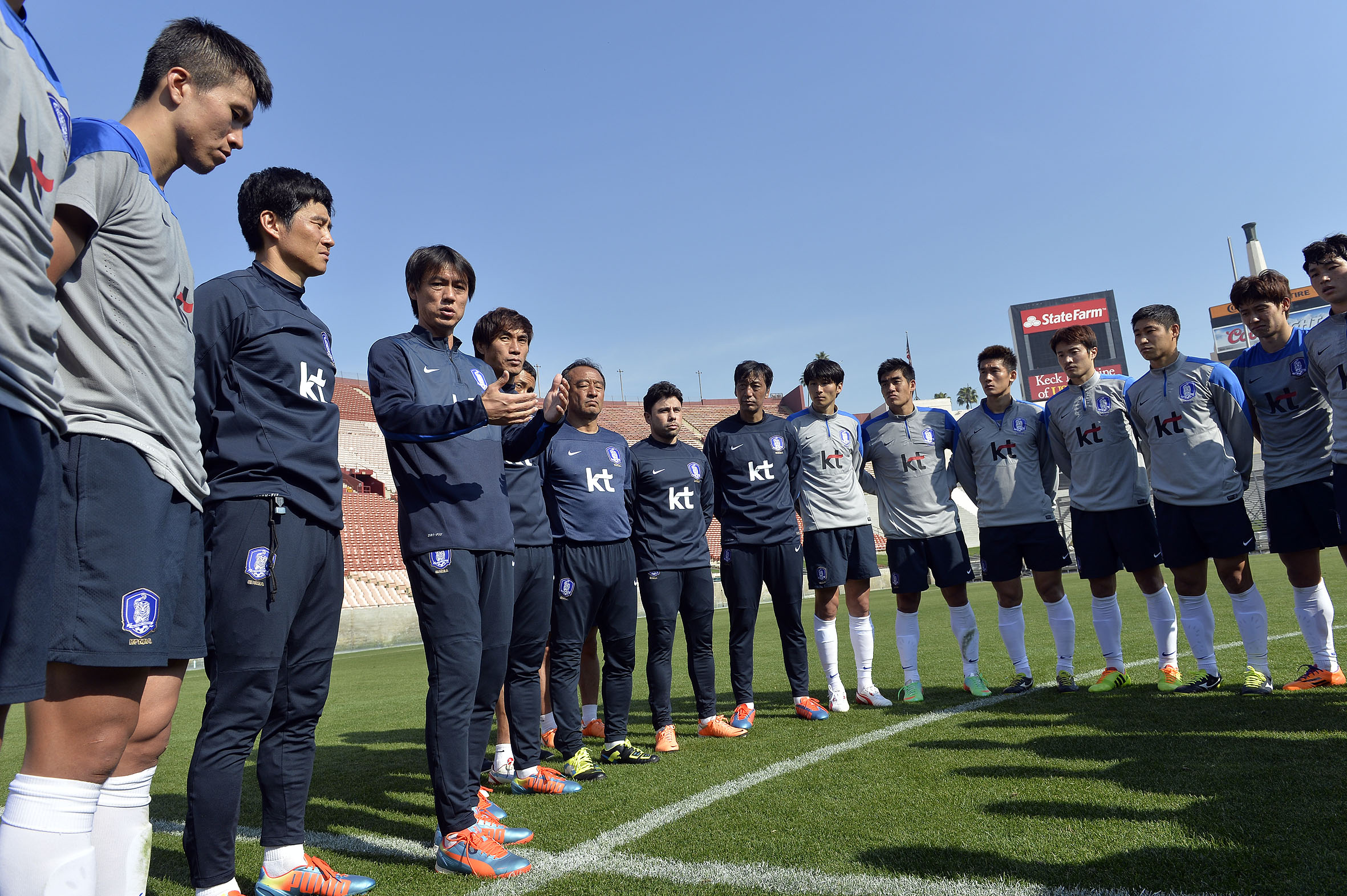 홍명보 감독이 이끄는 축구대표팀이 12일 처음으로 소집돼 본선 담금질에 나선다. ⓒ 협회 제공