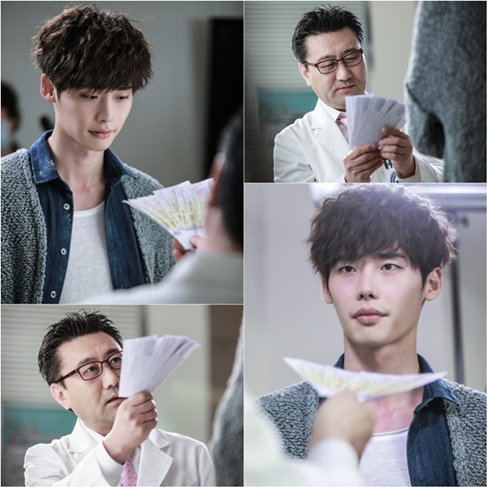 '닥터 이방인'의 이종석과 최정우의 스틸컷이 공개됐다. ⓒ 아우라미디어