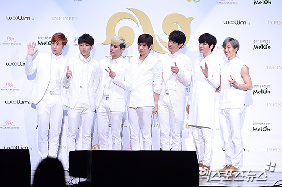 그룹 인피니트가 22일 방송되는 엠넷 '엠카운트다운'을 통해 컴백 무대를 공개한다. 김한준 기자