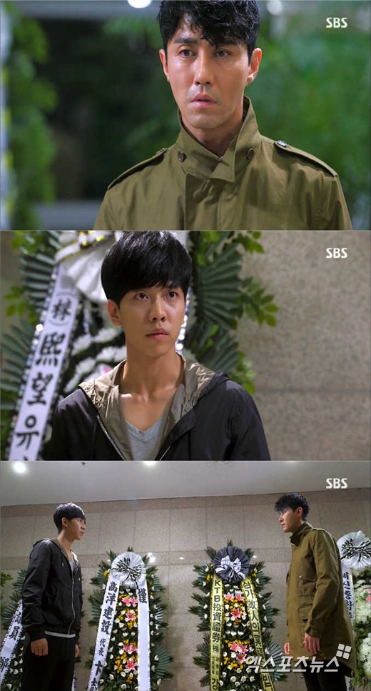 '너희들은 포위됐다'의 차승원이 이승기의 정체를 눈치챘다. ⓒ SBS 방송화면