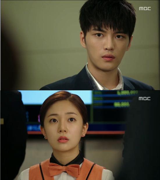 '트라이앵글' 김재중이 사기도박을 준비했다. ⓒ MBC 방송화면