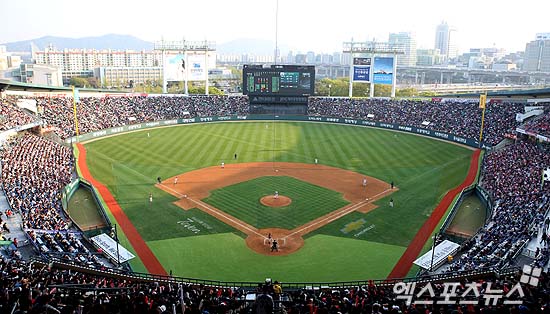 2014 한국프로야구가 239경기 만에 300만 관객을 돌파했다. ⓒ 엑스포츠뉴스DB