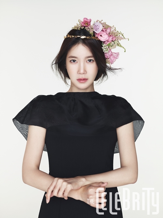 이지아가 패션화보를 통해 고혹미를 발산했다. ⓒ 더 셀러브리티