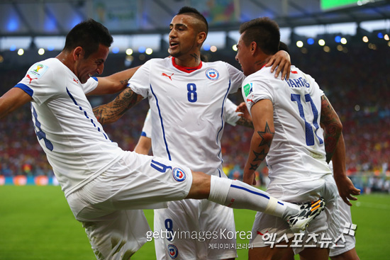 칠레가 스페인을 2-0으로 격파하고 16강행을 결정지었다. ⓒ Gettyimages/멀티비츠