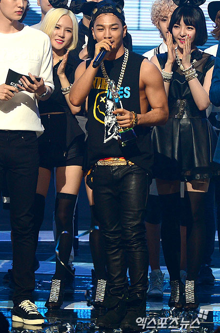 태양의 정규 2집 앨범 'RISE'가 가온차트 주간 앨범 종합 차트에서 1위를 기록했다. ⓒ 엑스포츠뉴스DB