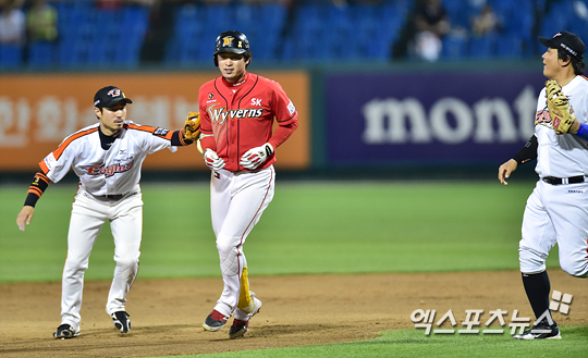 왼쪽 발목 부상을 입은 한화 이글스 한상훈이 1군 엔트리에서 말소됐다. ⓒ 엑스포츠뉴스DB