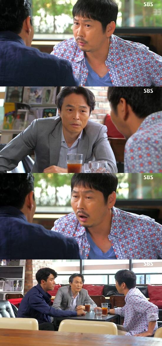 '너희들은 포위됐다' 차승원이 서이숙을 의심하기 시작했다. ⓒ SBS '너희들은 포위됐다' 방송화면