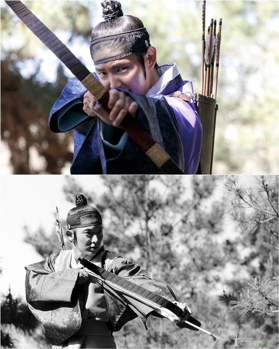 배우 이준기의 카리스마 넘치는 비하인드 사진이 공개됐다. ⓒ 나무엑터스 페이스북