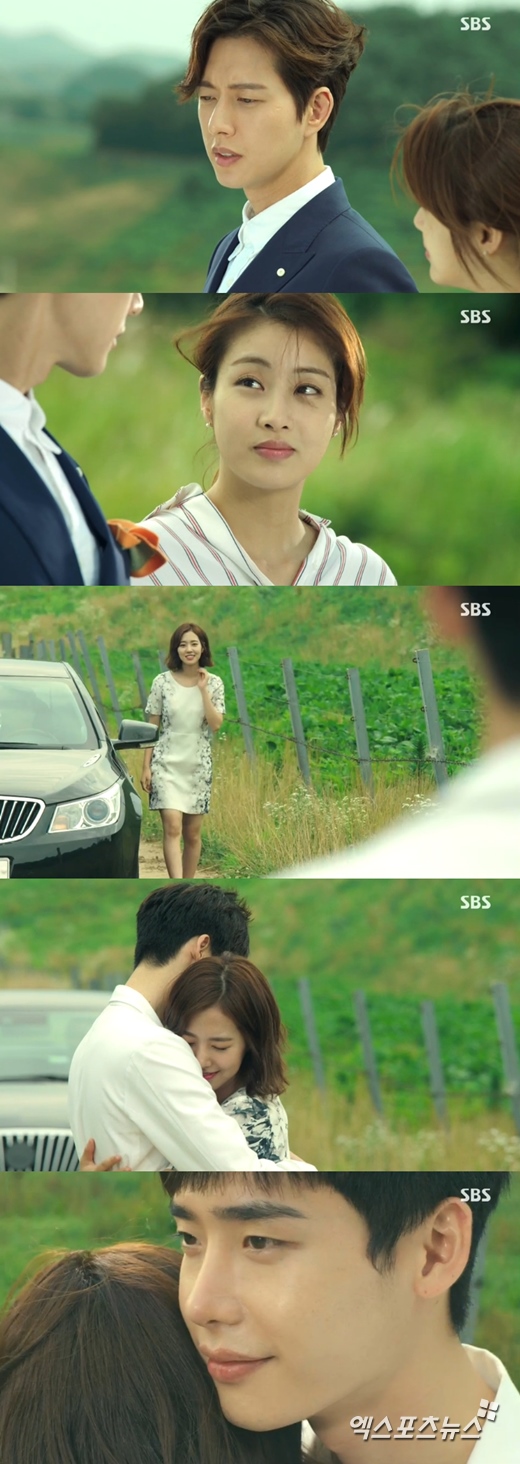 '닥터 이방인'이 행복한 해피엔딩으로 결말을 맺었다. ⓒ SBS 방송화면