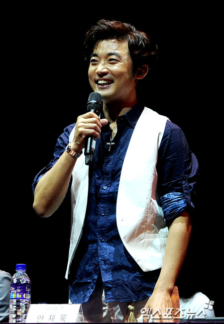 배우 안재욱이 자신이 생각하는 인기 비결을 공개했다. ⓒ 엑스포츠뉴스DB