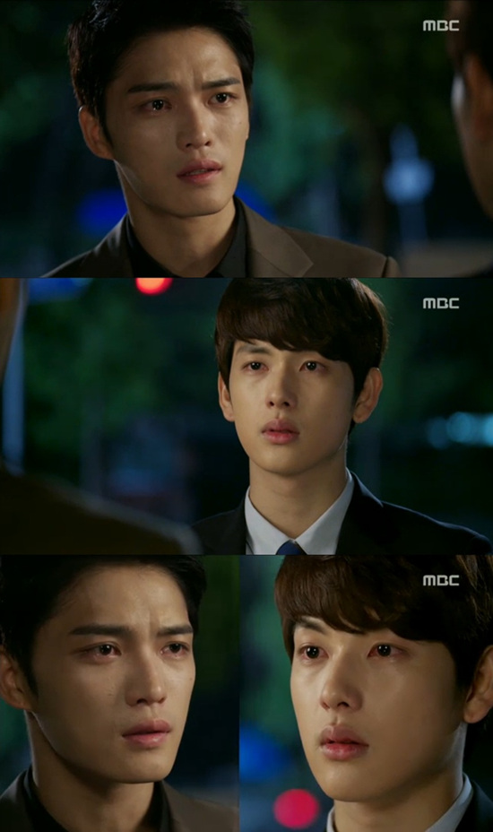 '트라이앵글' 김재중이 임시완에게 자신이 친형임을 밝혔다. ⓒ MBC 방송화면