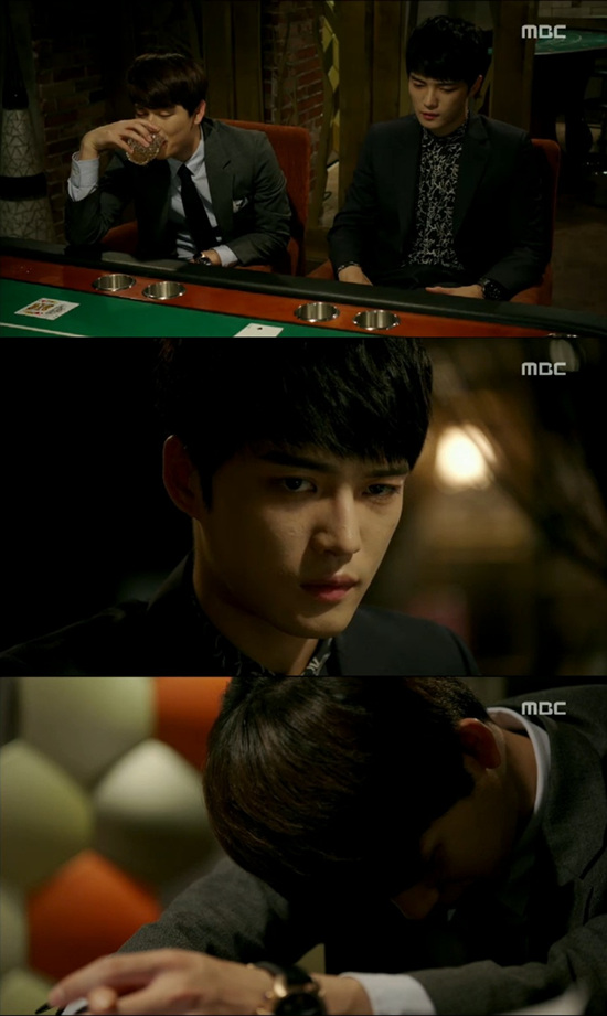 '트라이앵글' 김재중과 임시완이 인생을 건 홀덤게임을 했다. ⓒ MBC 방송화면