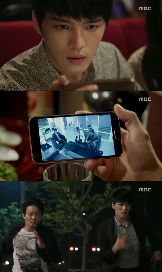 '트라이앵글' 이범수와 김재중이 임시완을 구하기 위해 달려갔다. ⓒ MBC 방송화면 