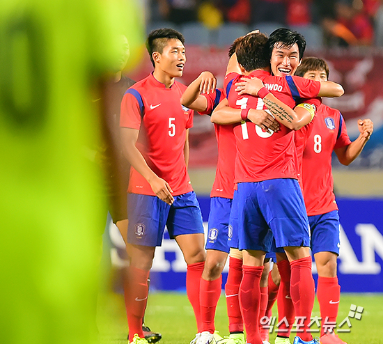 한일전을 승리로 장식한 한국 축구 대표팀 ⓒ 인천 김한준 기자