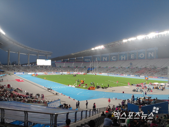 2014 육상 경기가 열리는 인천 아시아드주경기장 ⓒ 엑스포츠뉴스