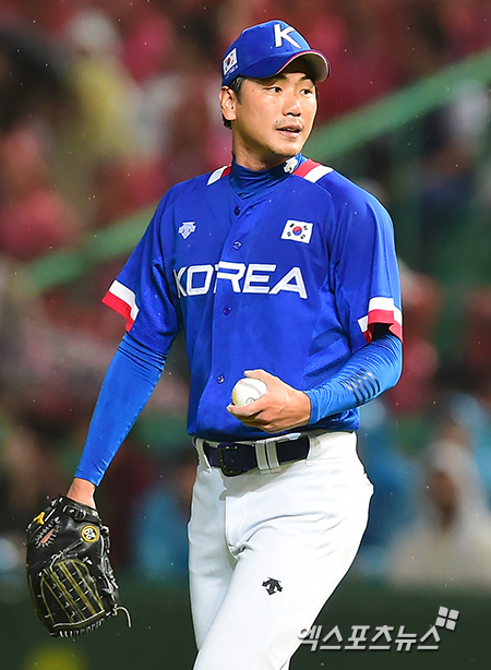 한국 대표팀의 결승전 선발로 나선 김광현 ⓒ 인천, 김한준 기자