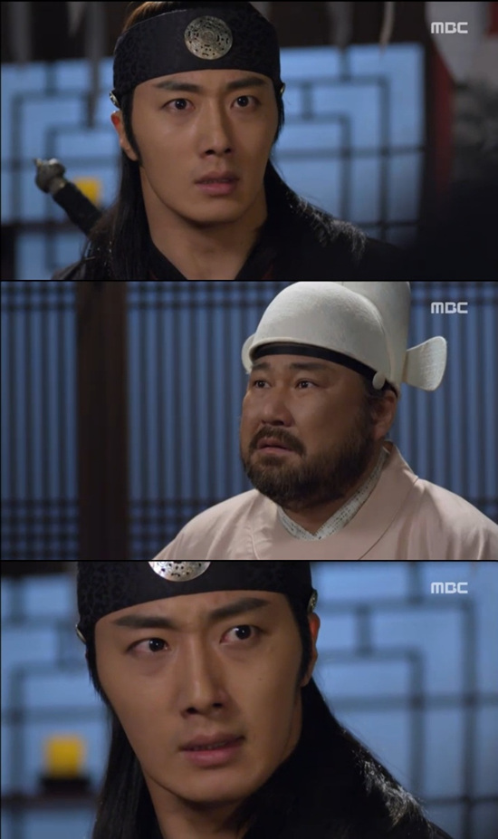 '야경꾼일지' 정일우가 이재용의 역모 사실을 알았다. ⓒ MBC 방송화면