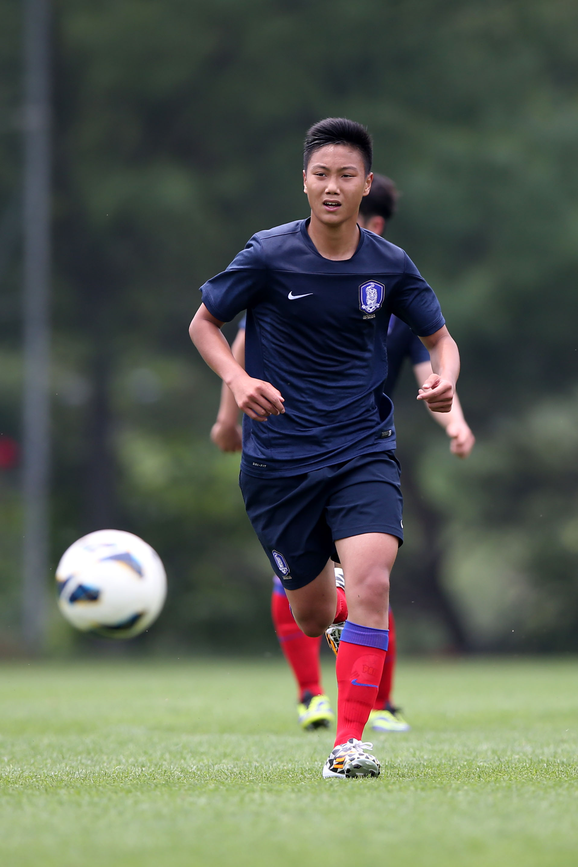 19세이하 대표팀에서 훈련하고 있는 백승호 ⓒ 대한축구협회 제공