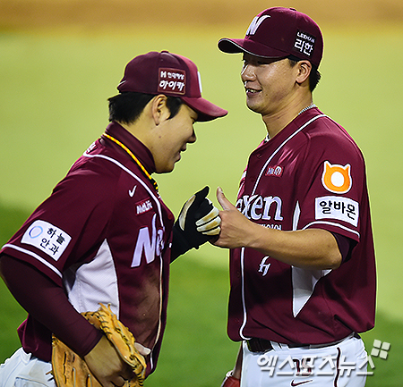 투·타에서 활약한 강정호(왼쪽)와 오재영 ⓒ 잠실, 김한준 기자