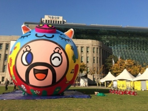 서울광장 초대형 돼지 풍선 ⓒ 서울문화재단 서울광장 초대형 돼지 풍선,