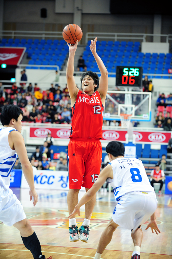 삼성전에서의 함지훈 ⓒ KBL 제공