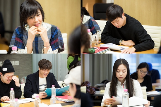 '하트 투 하트' 대본 리딩 현장 ⓒ tvN