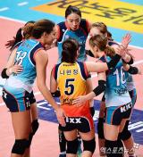 GS칼텍스 '기업은행 잡아보자'[포토]