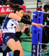 어나이 '매서운 스파이크'[포토]