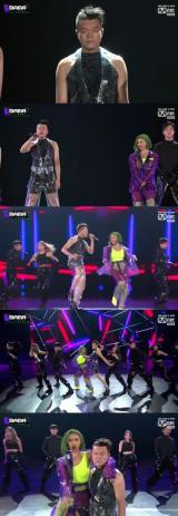 [2019 MAMA] 박진영, 레전드 '비닐바지' 입고 등장…화사와 파격 웨이브