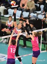 디우프 '손끝으로 살짝'[포토]