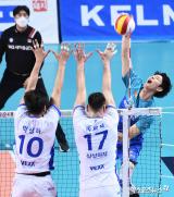 류운식 '이쪽이다'[포토]