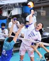 바르텍 '어마어마한 높이'[포토]