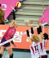 김연경 '블로킹보다 더 위에서'[포토]