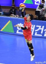 서브하는 박찬웅[포토]