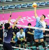 알렉스 '정면돌파'[포토]