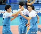 알렉스 '분위기 유지하자'[포토]