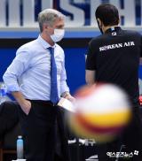 산틸리 감독 '오늘 경기 힘드네'[포토]