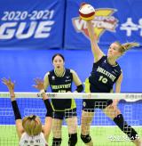 루소 '제대로 걸렸다'[포토]