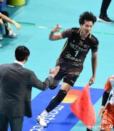 송명근 '소리 질러'[포토]