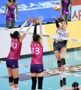 러츠 '높은 타점에서'[포토]