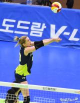 루소 '정확한 리시브'[포토]