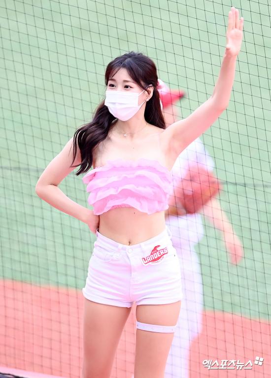 치어리더 김도아 '뽀얀 우유빛 피부'[엑's HD포토]
