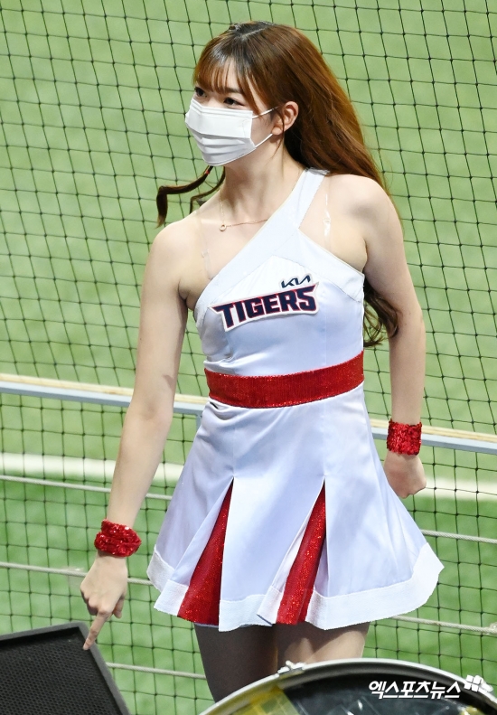 치어리더 유수아 '우유빛 피부'[엑's HD포토]